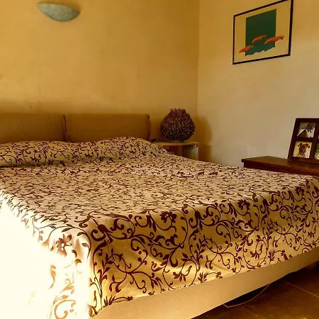 Casa Lalla 오스투니