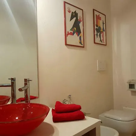 Casa Lalla 빌라 오스투니